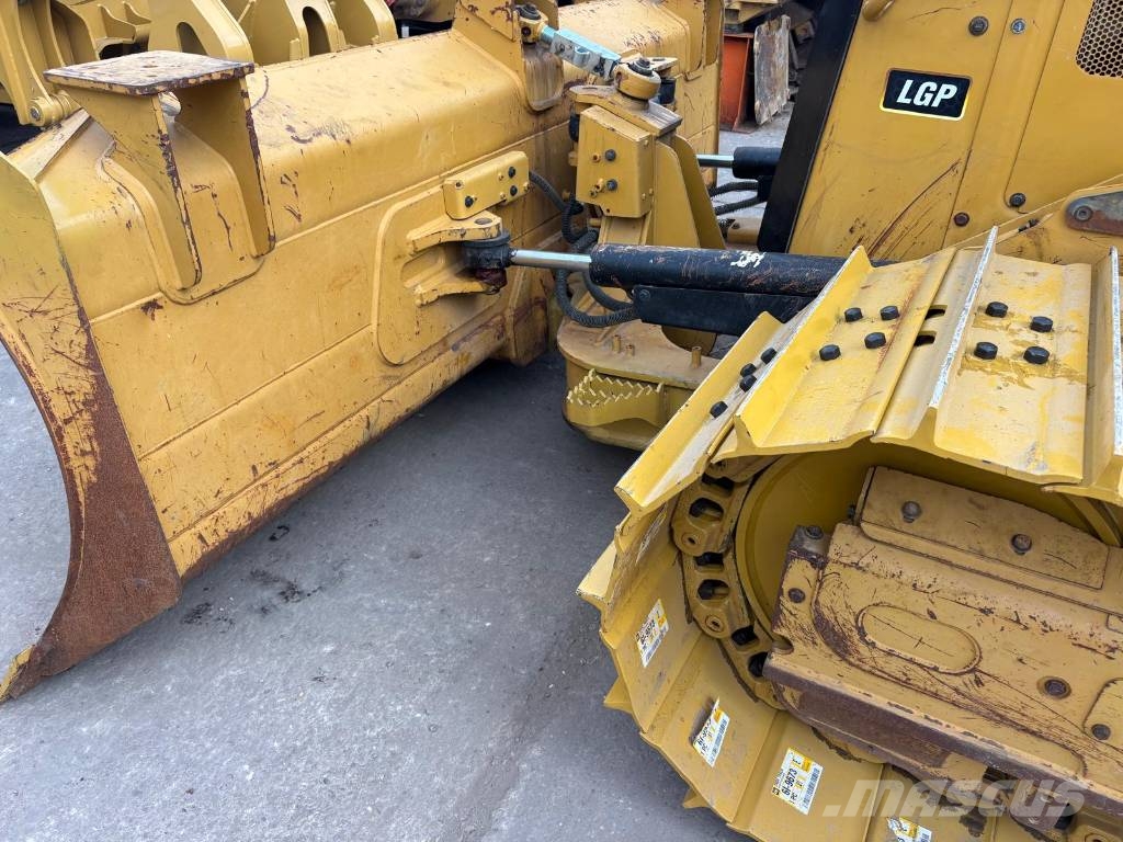 CAT D 3 LGP Bulldozer