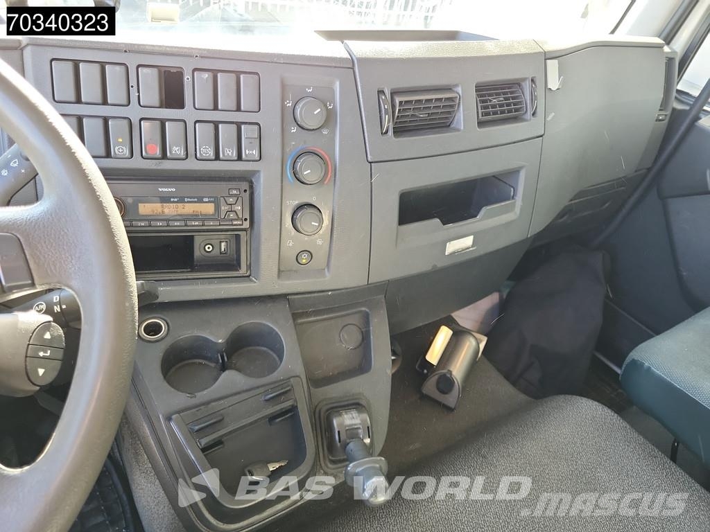 Volvo FL 250 4X2 18tonnner curtainsides 2000kg Ladebordw Tentautod