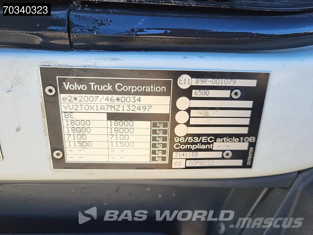 Volvo FL 250 4X2 18tonnner curtainsides 2000kg Ladebordw Tentautod