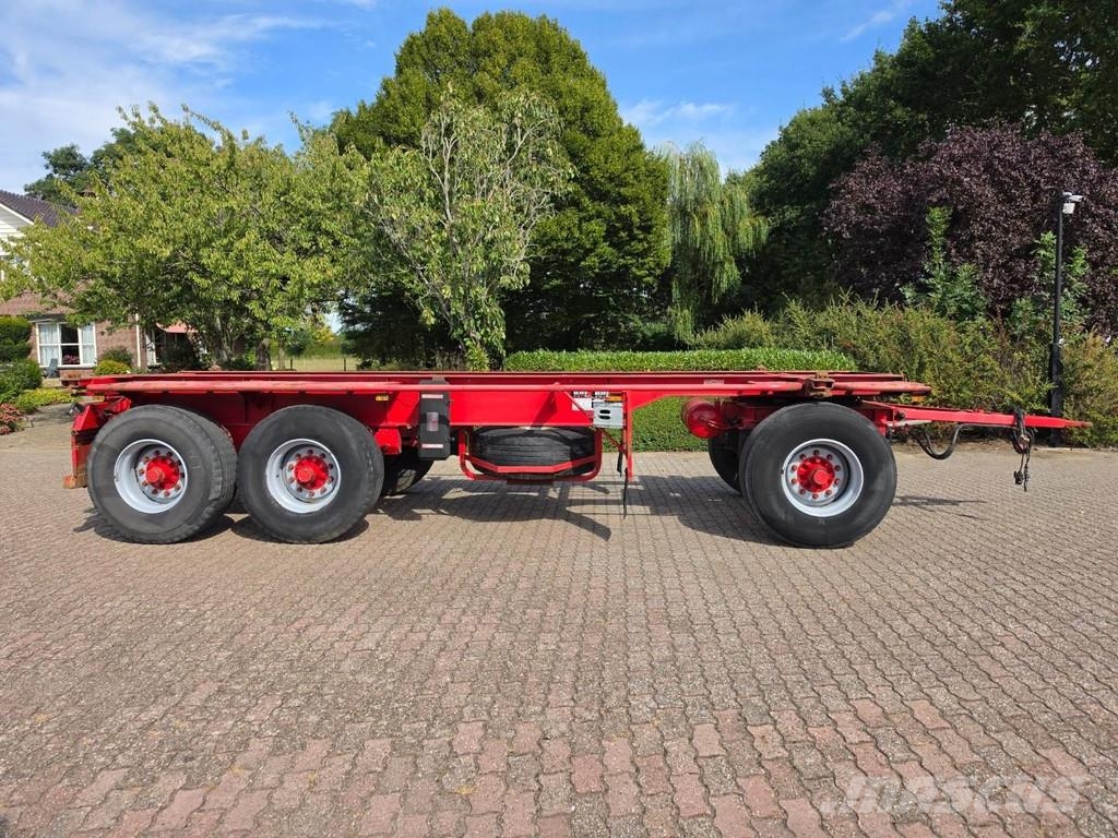 Pacton 2822 C-2 3-axle Pacton container trailer with lift Semirremolques portacontenedores