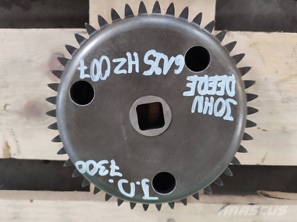 John Deere Oil pump gear R116476 engine JOHN DEERE 6125HZ007 Mootorid