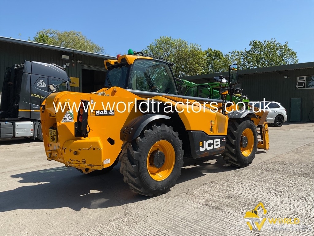 JCB 540-140 Chariot télescopique