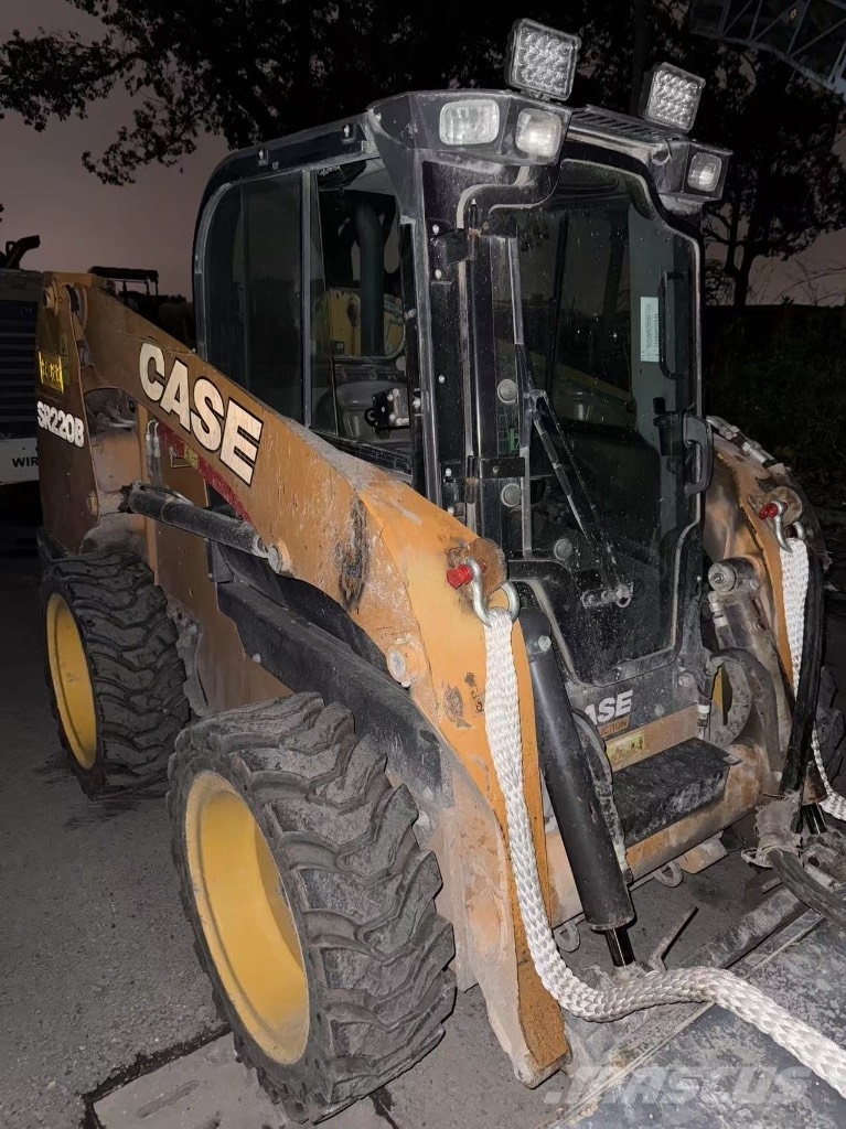 CASE SR 220B Kompaktlader