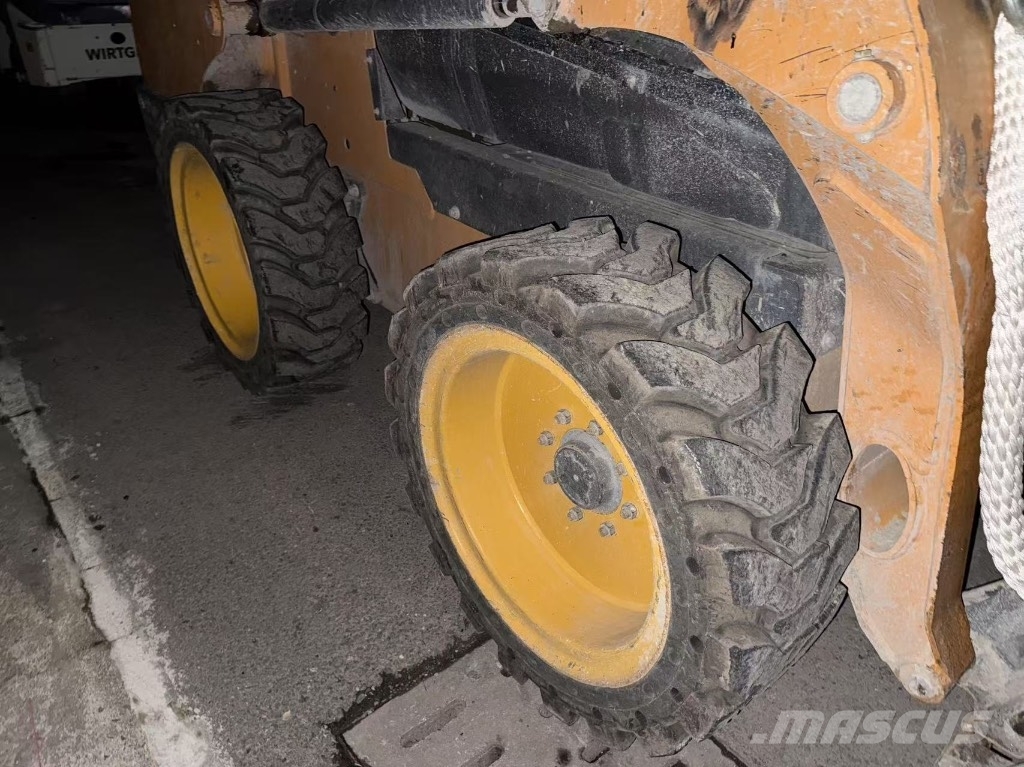 CASE SR 220B Kompaktlader