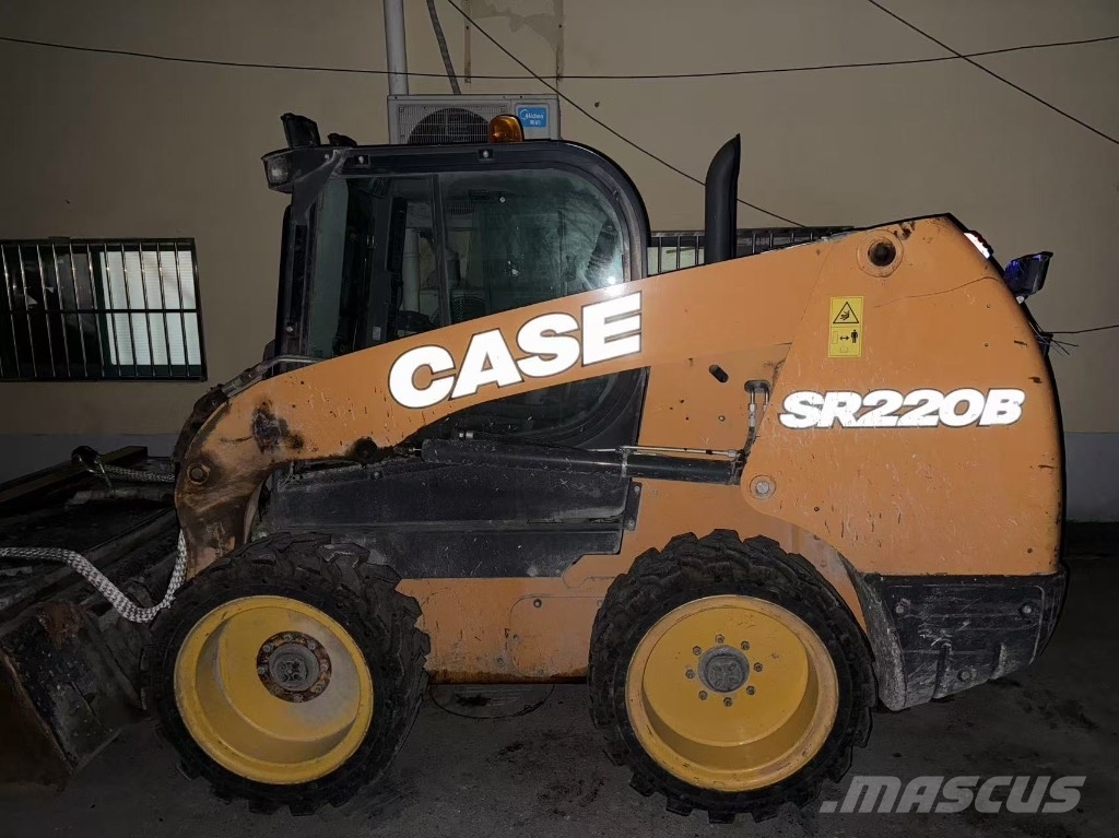 CASE SR 220B Kompaktlader
