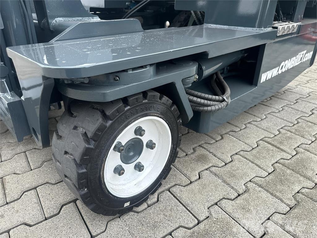 Combilift C2500 // Perfect // Compact 4 vías o cuatro caminos