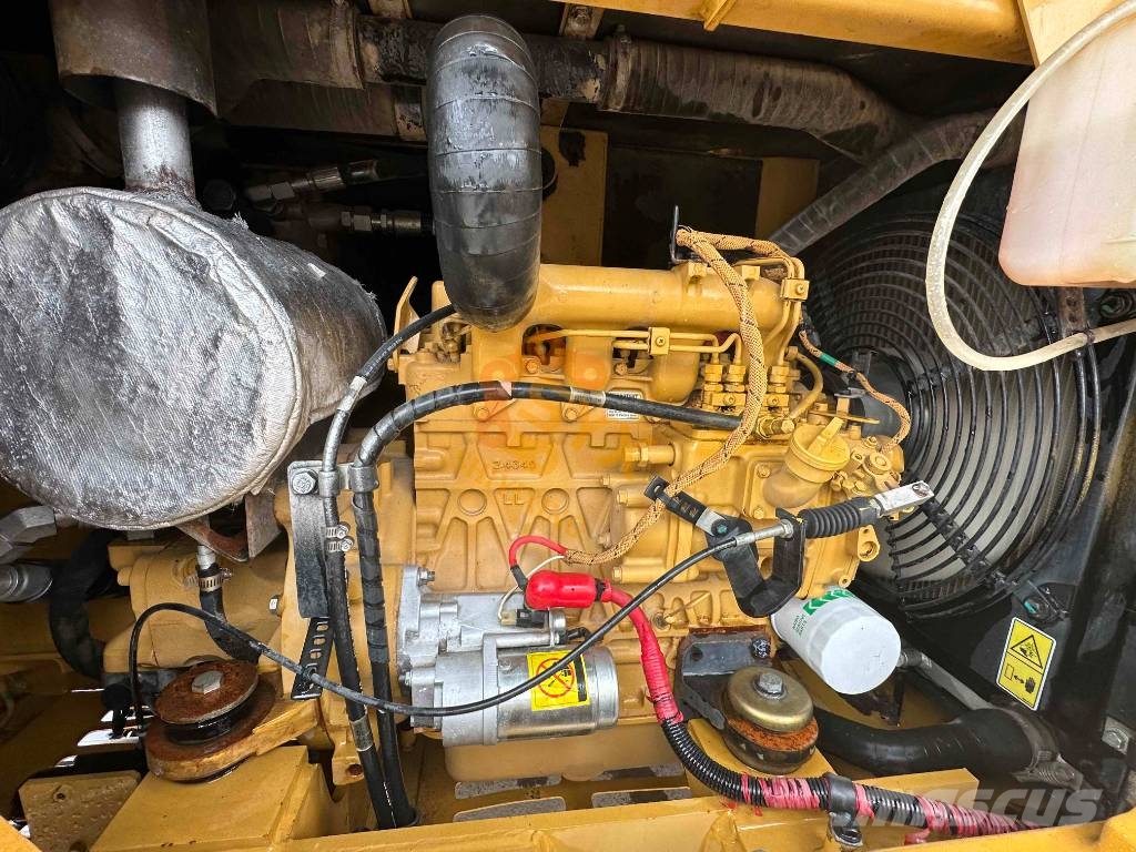 CAT 305.5 E 2 Raupenbagger
