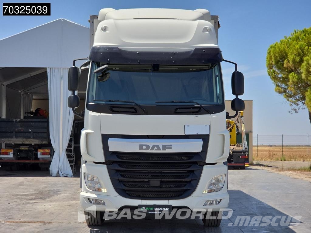 DAF CF 460 4X2 Caja 7,46m Plataforma Dhollandia Euro 6 Camiones caja cerrada