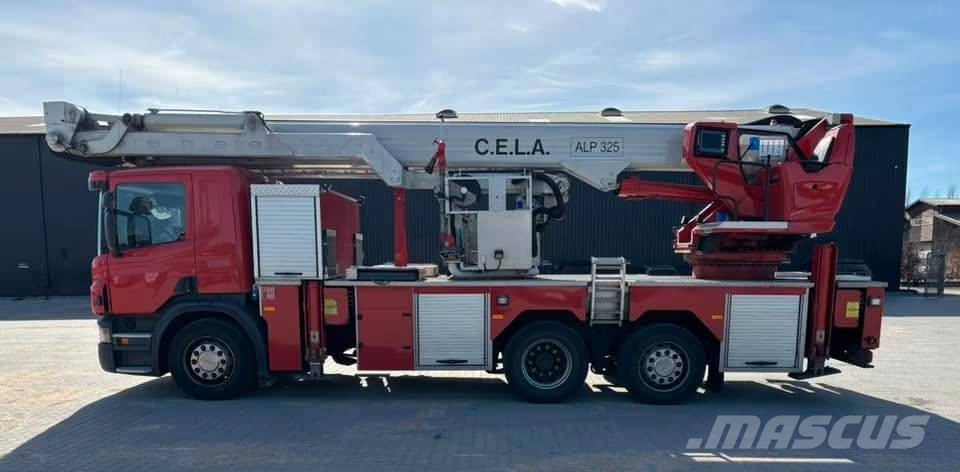 Scania P 340 شاحنات حريق