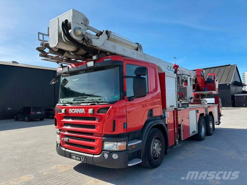 Scania P 340 شاحنات حريق