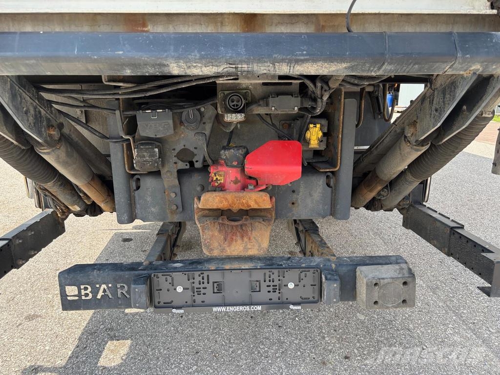 DAF XF530 6x2 + CARRIER SUPRA 1150U Külmikautod