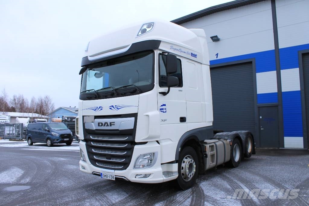 DAF XF 530 FTS 曳引機組件
