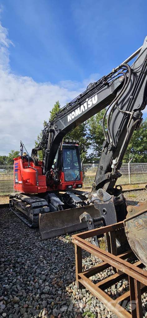 Komatsu PC138US-11 Excavadoras sobre orugas