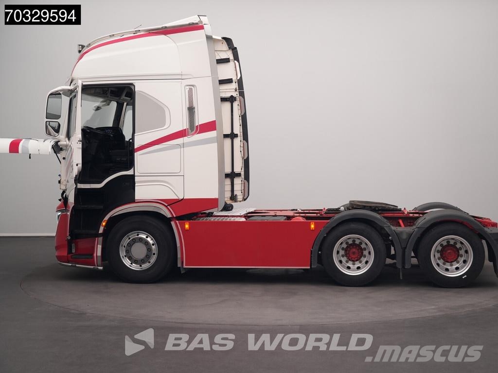Iveco X-Way 570 S-Way 6X4 Retarder Alcoa's Navi ACC Camiones tractor