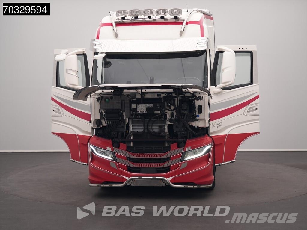 Iveco X-Way 570 S-Way 6X4 Retarder Alcoa's Navi ACC Camiones tractor