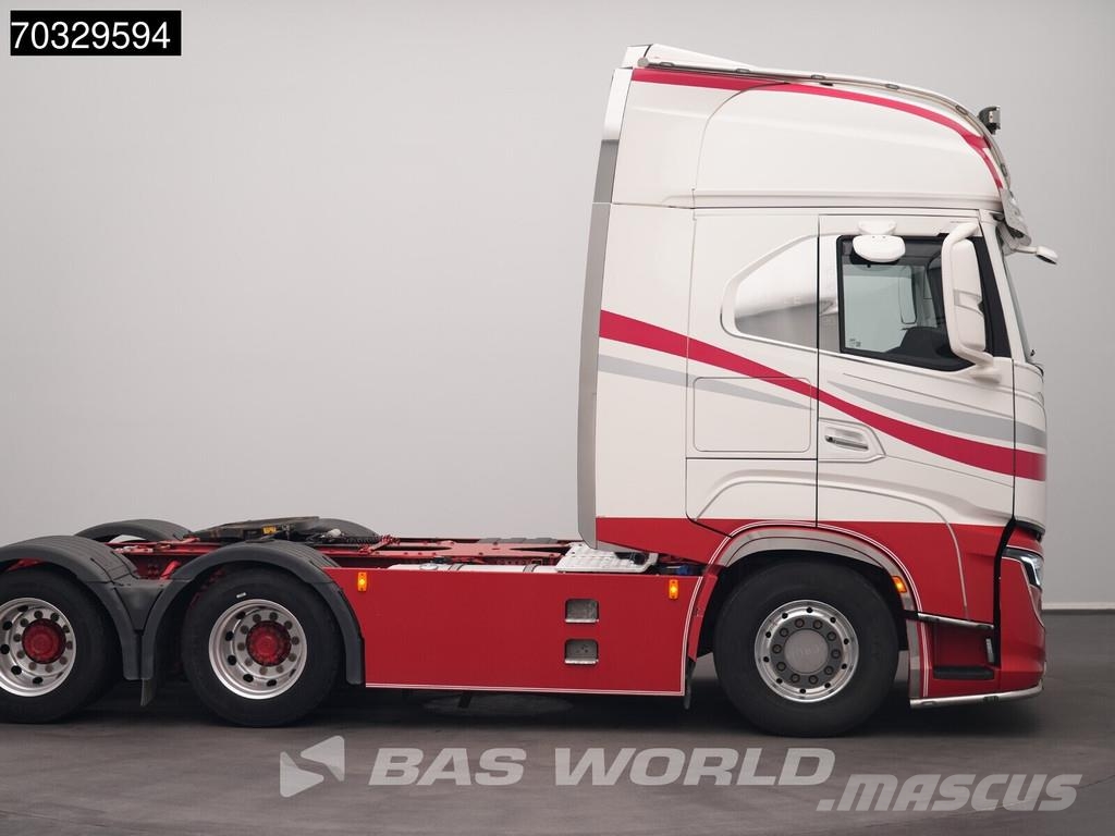 Iveco X-Way 570 S-Way 6X4 Retarder Alcoa's Navi ACC Camiones tractor