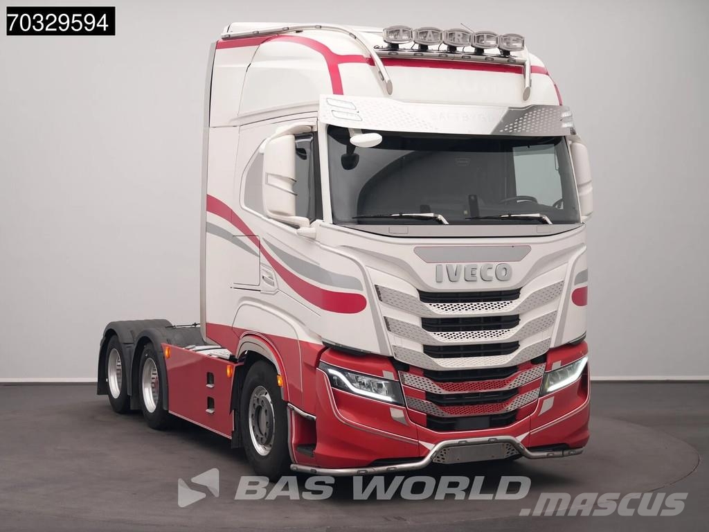 Iveco X-Way 570 S-Way 6X4 Retarder Alcoa's Navi ACC Camiones tractor