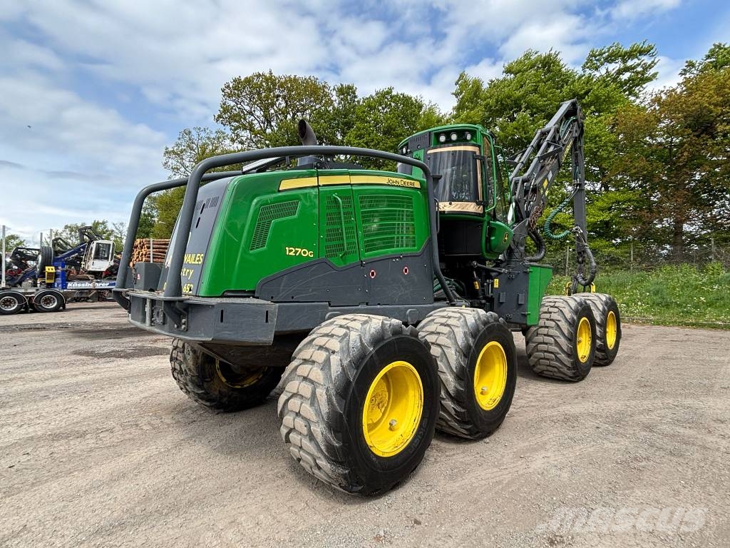 John Deere 1270G Harvesters