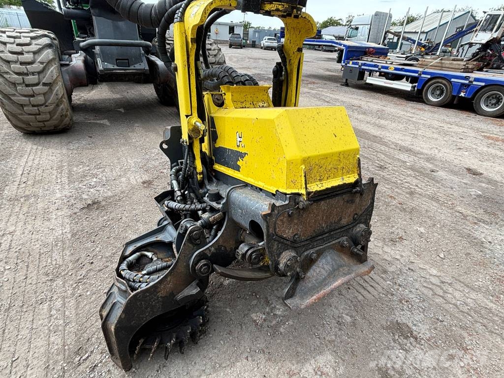 John Deere 1270G Harvesters