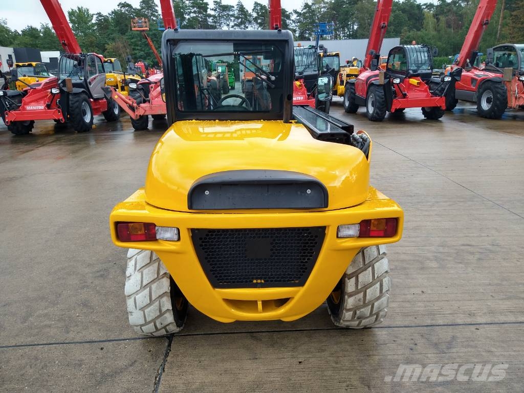 JCB 520-40 4WS (155) Teleskoplader