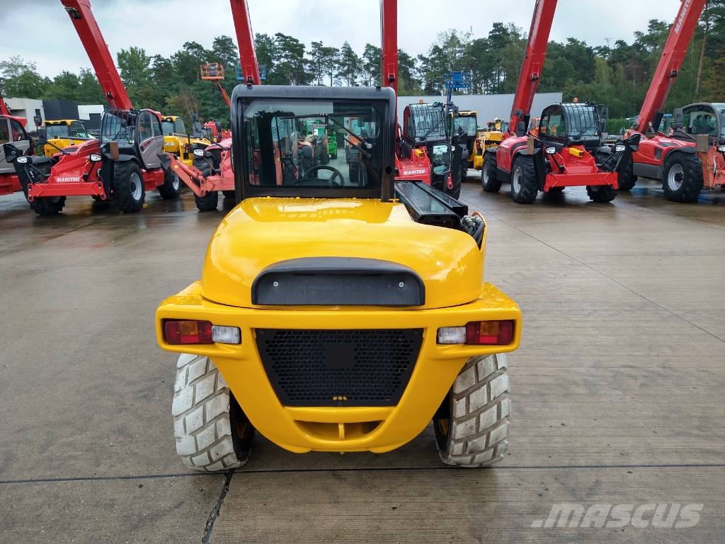 JCB 520-40 4WS (155) Teleskoplader