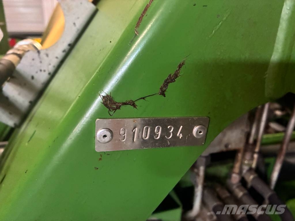 Krone EasyCut B 1000 CV جزازات