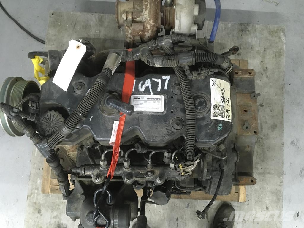 Iveco F4HFE413J*A002 USED Motores