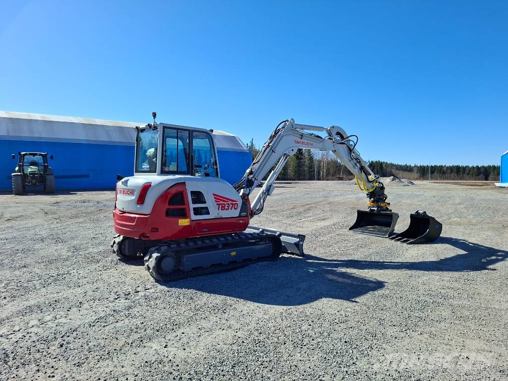Takeuchi TB370 Мини екскаватори < 7 т