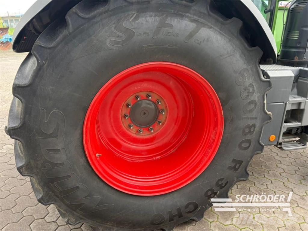 Fendt 724 GEN6 PROFI PLUS Трактори