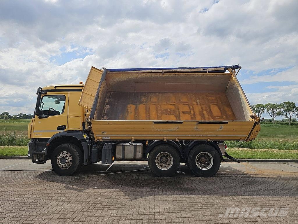 Mercedes-Benz ACTROS 2643 شاحنات قلابة