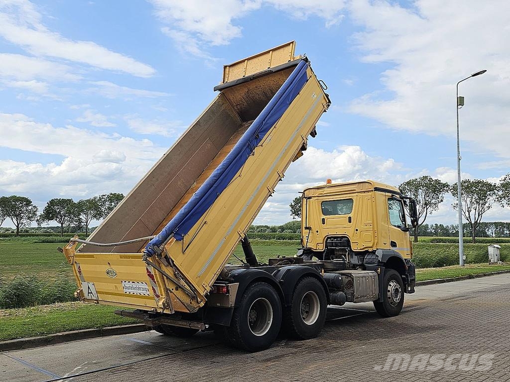Mercedes-Benz ACTROS 2643 شاحنات قلابة
