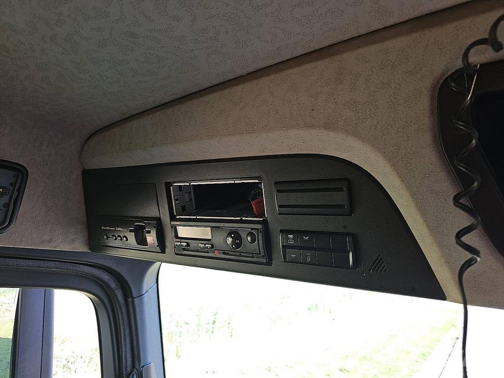 Mercedes-Benz ACTROS 2643 شاحنات قلابة