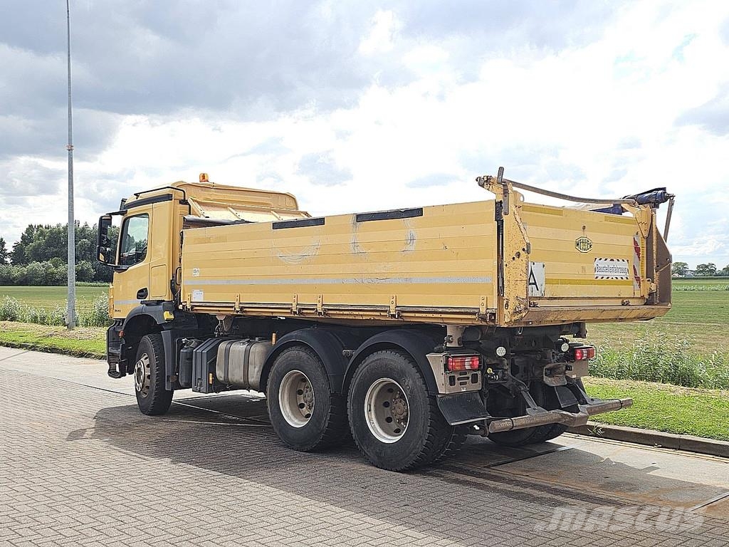 Mercedes-Benz ACTROS 2643 شاحنات قلابة