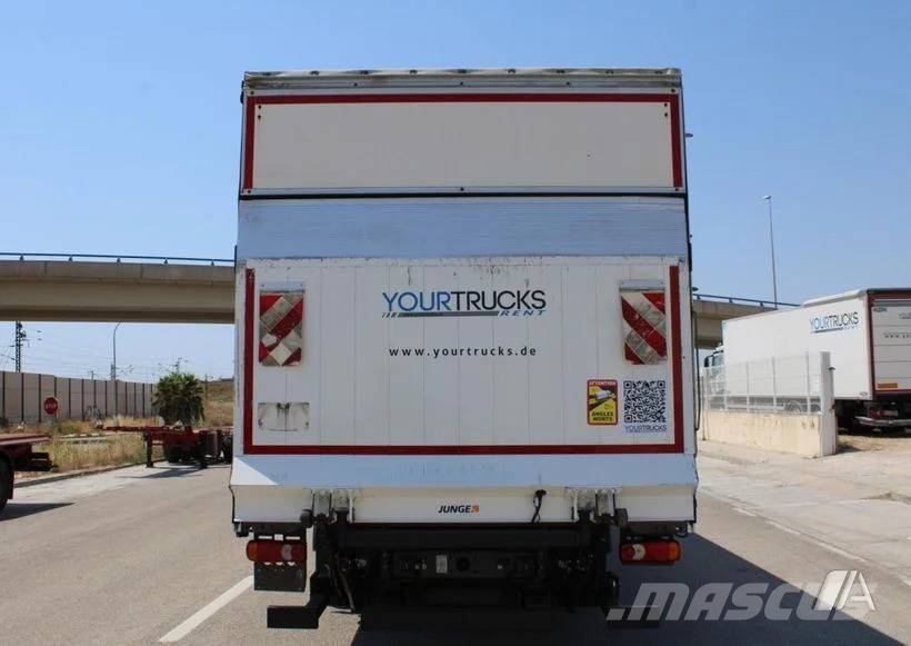 Renault D 240--002-LONAS شاحنات ذات هيكل صندوقي