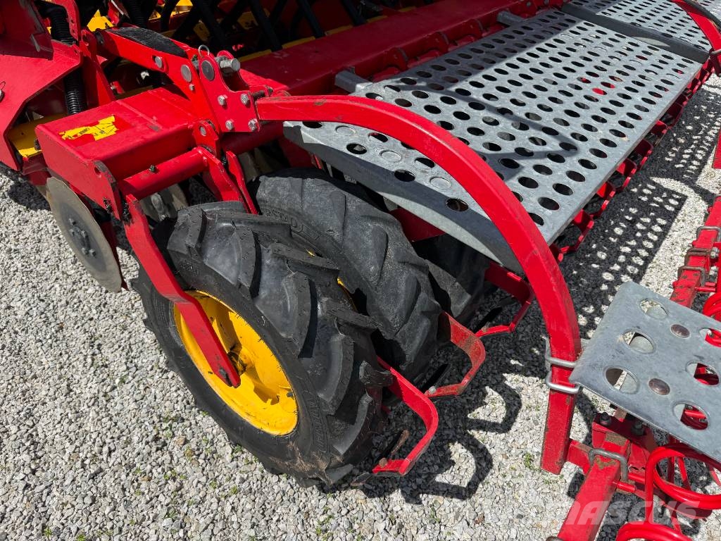Väderstad Rapid 400 C Perforadoras combinadas