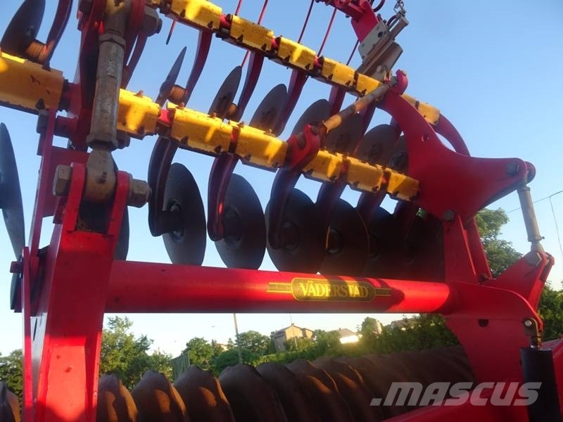 Väderstad Carrier 1225 Disc harrows