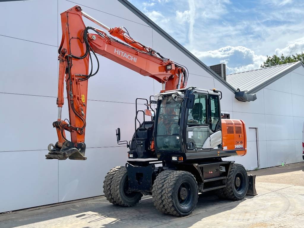 Hitachi ZX140W-6 - Blade / Triple Boom / Auto Greasing Wielgraafmachines
