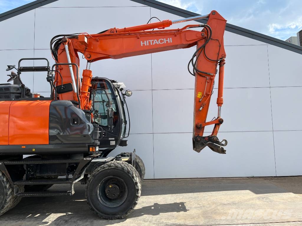 Hitachi ZX140W-6 - Blade / Triple Boom / Auto Greasing Wielgraafmachines