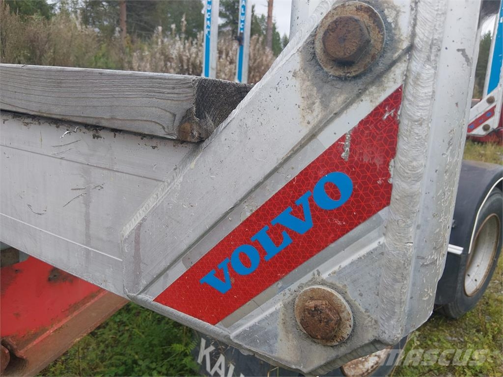 Närko puuperävaunu Tømmerhengere