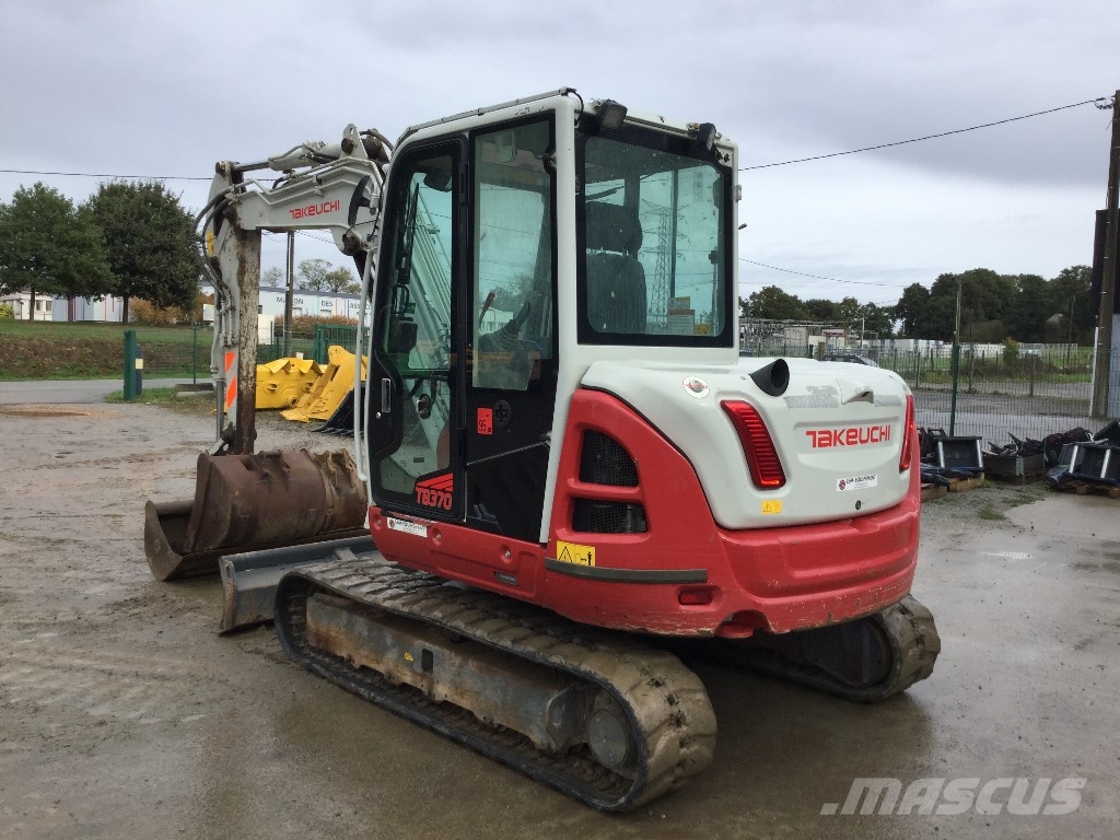Takeuchi TB 370 Excavadoras 7t - 12t