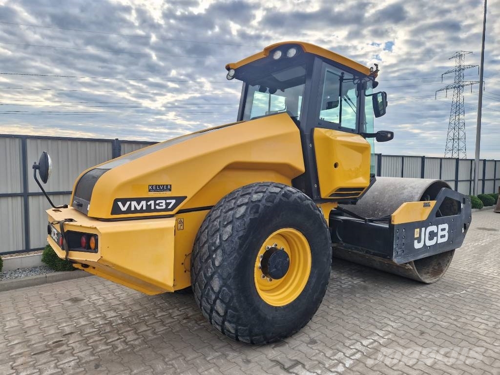 JCB Vibromax Vibromax VM 137 D * 2015r. * soil roller * Single drum rollers