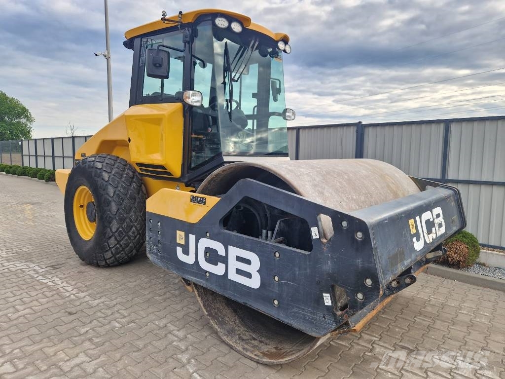 JCB Vibromax Vibromax VM 137 D * 2015r. * soil roller * Single drum rollers