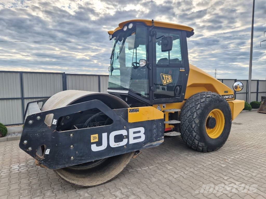 JCB Vibromax Vibromax VM 137 D * 2015r. * soil roller * Single drum rollers