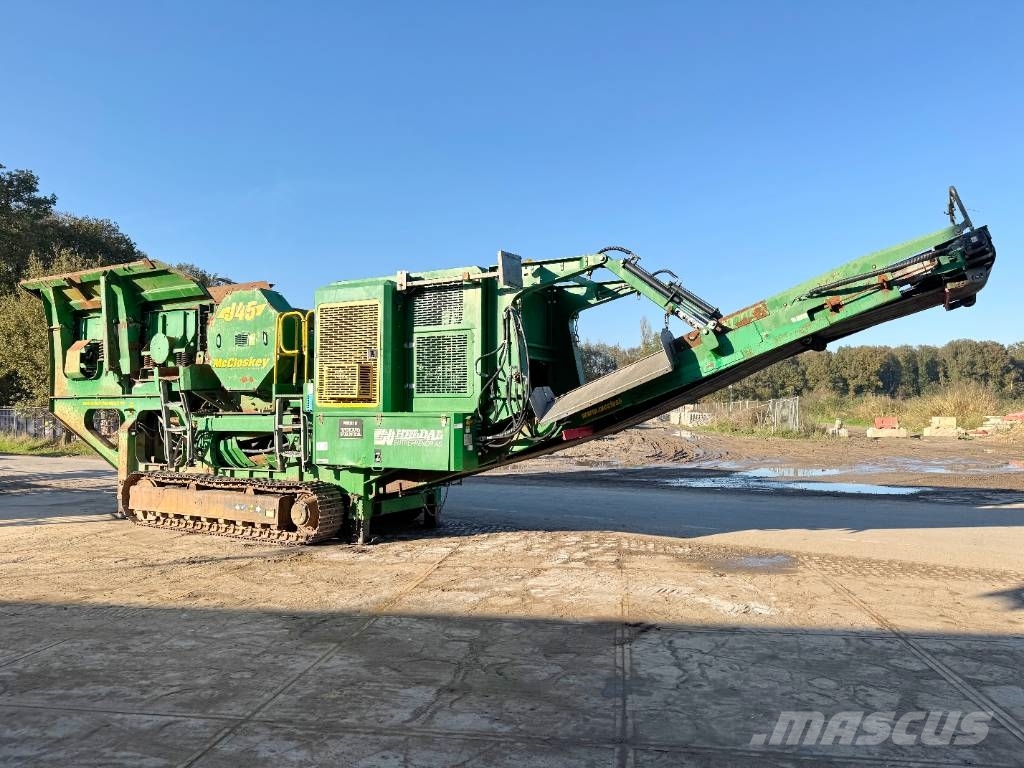 McCloskey J45 JAW Crusher / CE Certified 移动式破碎机