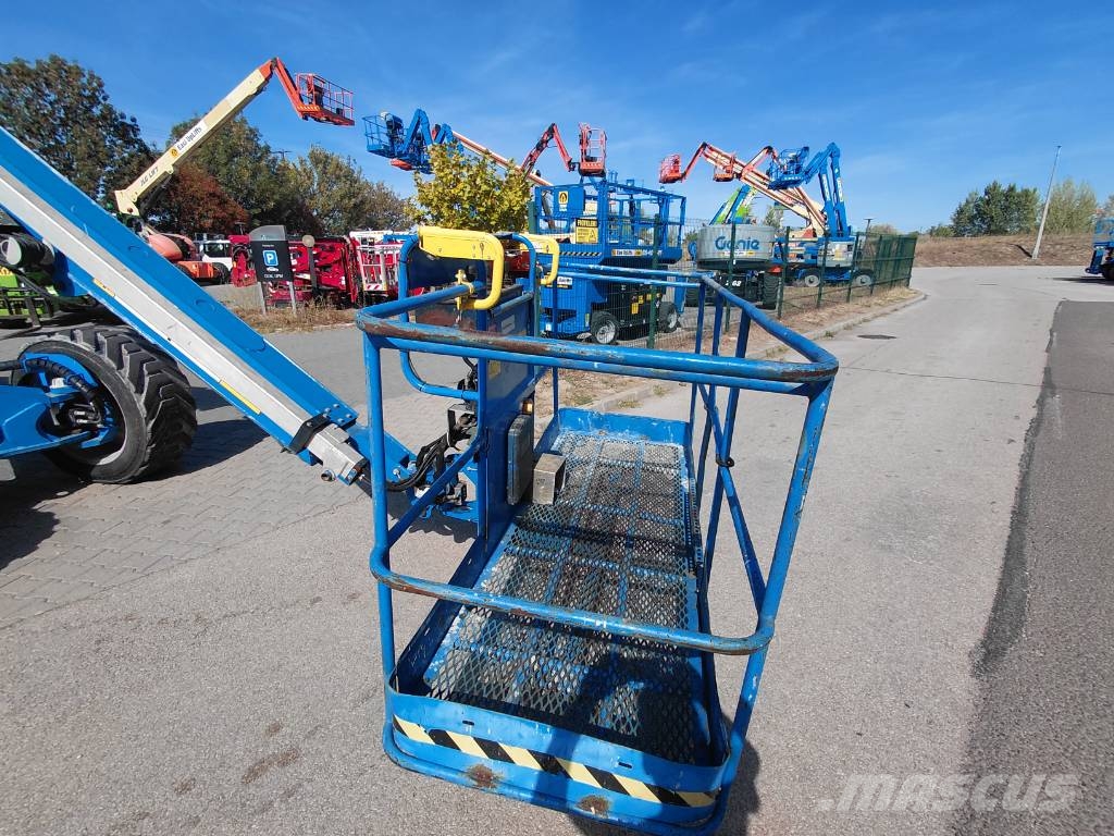 Genie ZX 135/70 Articulated boom lifts