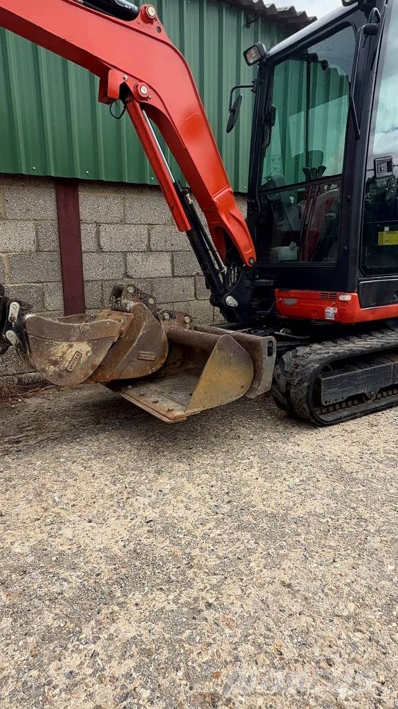 Kubota U 27-4 Minigravemaskiner