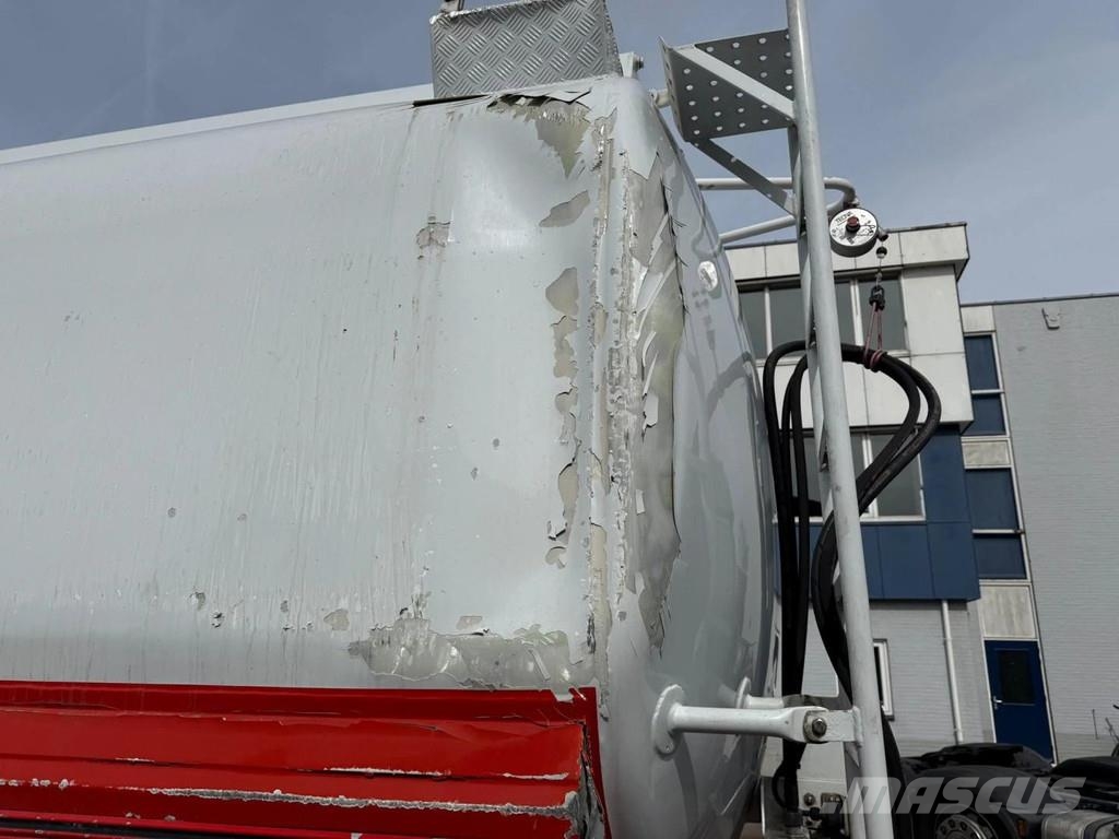 LAG L022 2 AS TANK MET SCHADE - 37500 LITER + SLANG & Tankopleggers