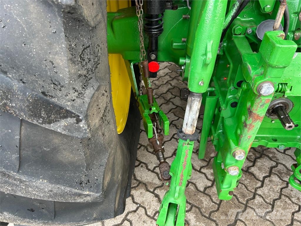 John Deere 6155M Traktorit