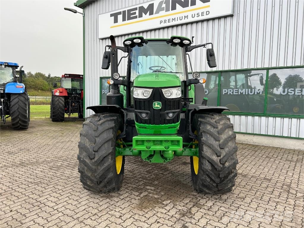 John Deere 6155M Traktorit