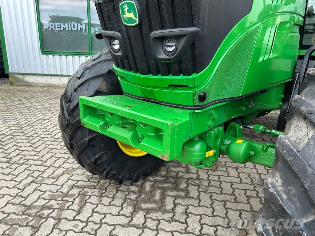 John Deere 6155M Traktorit